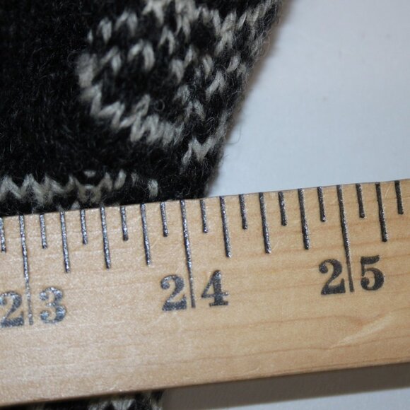 North Peak Nordic Sweater Sz 1X? Black Red Multi 100% Wool Celtic Sweater - Picture 14 of 15